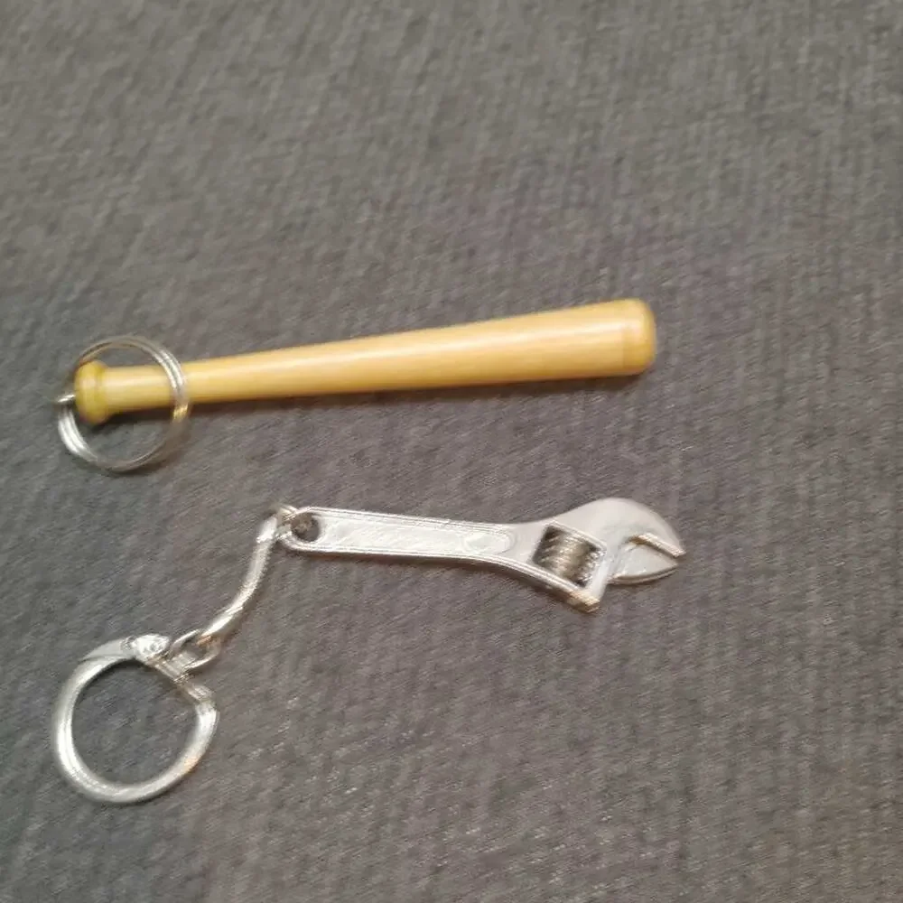 GMAC Baseball Bat & Hydraulic Wrench Keychains Lot Novelty Collectibles